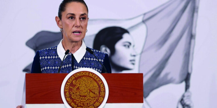 Sheinbaum exige claridad a EE.UU. por muerte de mexicanos en centros del ICE.
