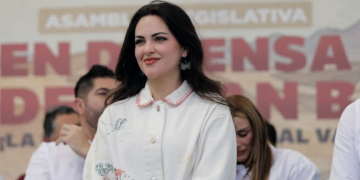 El PRIAN ya se va; llega ANDREA CHÁVEZ, quien encabeza todas las encuestas en Chihuahua.