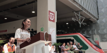 La presidenta Claudia Sheinbaum inaugura el Tren Felipe Ángeles.