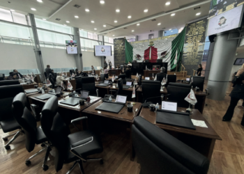 PAN huye del Congreso para evitar debate sobre la Unidad Especializada.