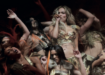 Karol G desata furor en México con su “Tropitour”.